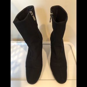 Donald J Pliner Stretch Ankle Boots